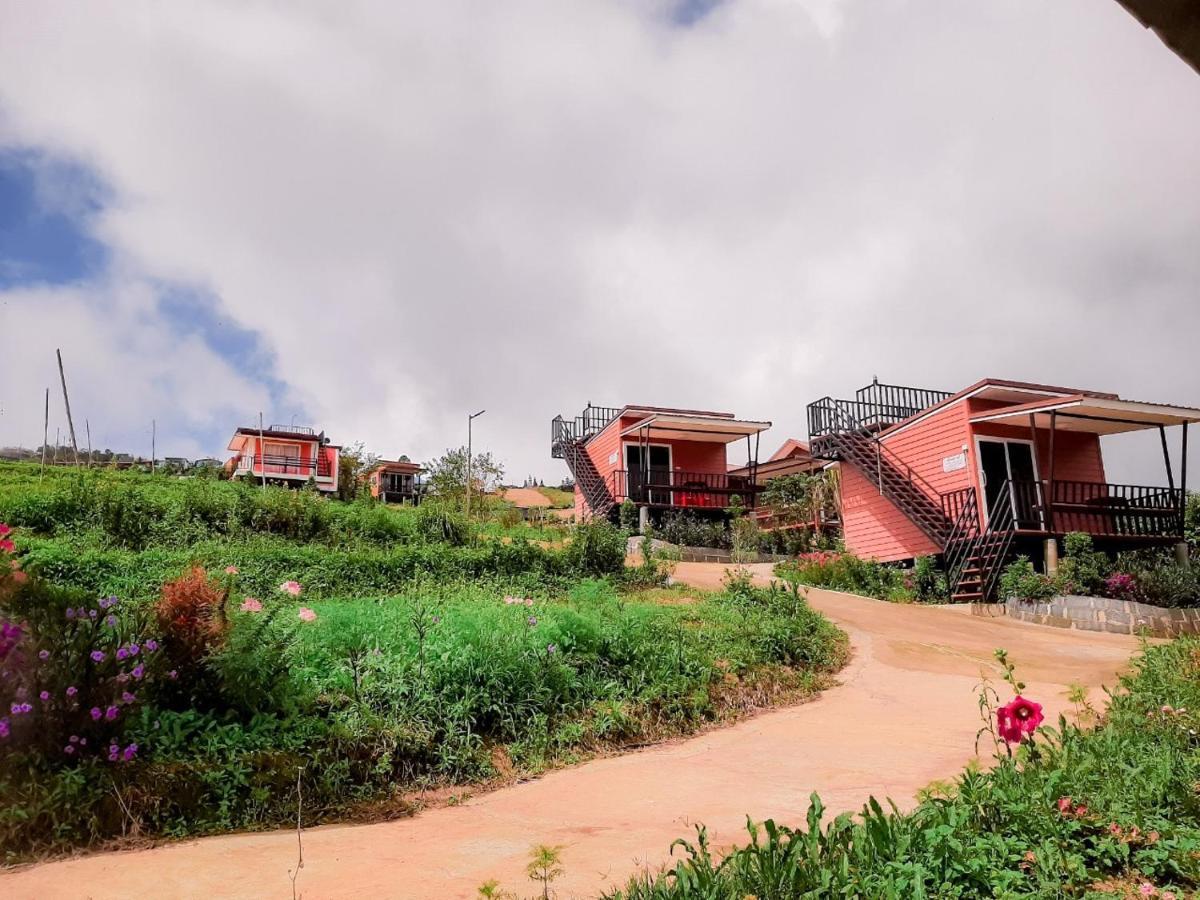 Hotel ไร่รักดอย ภูทับเบิก Lom Kao Esterno foto